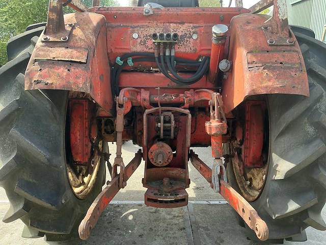 1970 belarus t40 oldtimer tractor - afbeelding 24 van  24