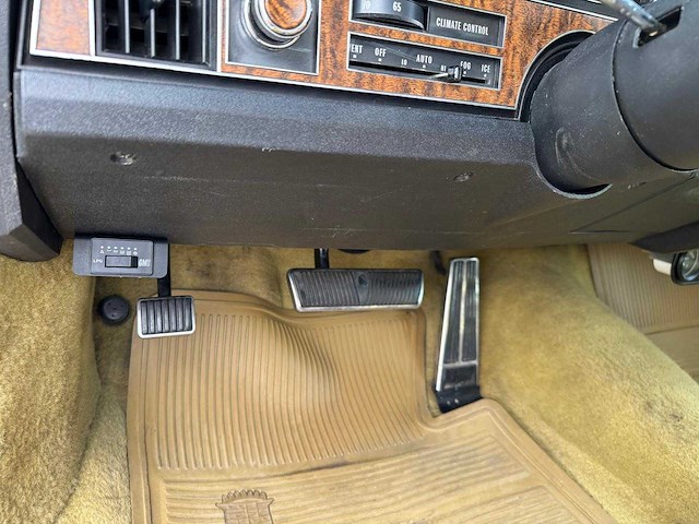 1970 cadillac coupe de ville 7.7l v8 6 cd 47 ah-98-37 - afbeelding 30 van  39