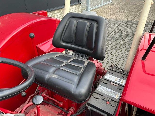 1970 international 423 tweewielaangedreven landbouwtractor - afbeelding 4 van  11