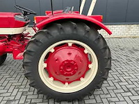 1970 international 423 tweewielaangedreven landbouwtractor - afbeelding 10 van  11