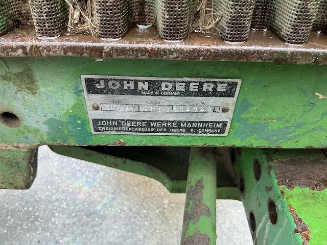 1970 john deere 2130 oldtimer tractor - afbeelding 22 van  24