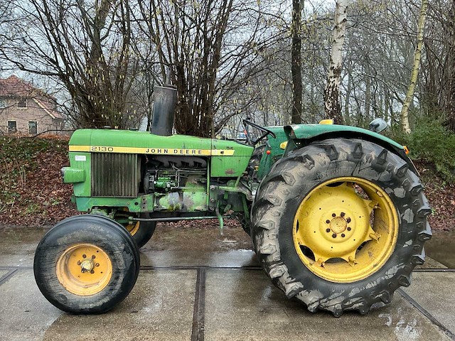 1970 john deere 2130 oldtimer tractor - afbeelding 14 van  24