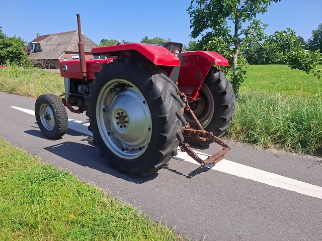 1970 massey ferguson 135 oldtimer tractor - afbeelding 12 van  15