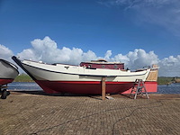 1970 schokker platbodem zeiljacht met motor - afbeelding 34 van  80