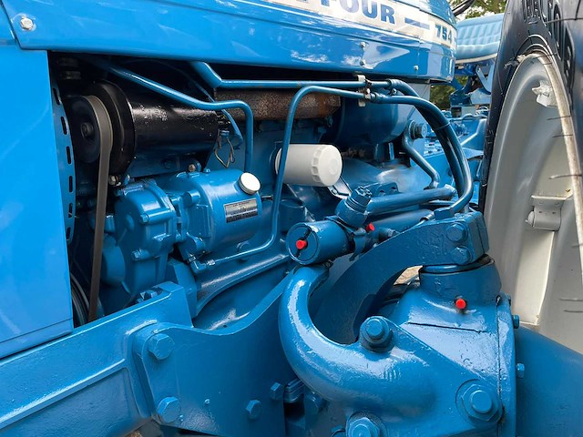 1971 ford county 754 super four oldtimertractor - afbeelding 18 van  85
