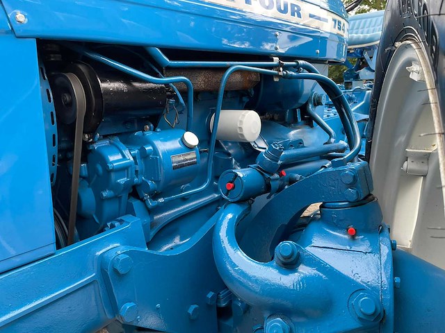 1971 ford county 754 super four oldtimertractor - afbeelding 28 van  85