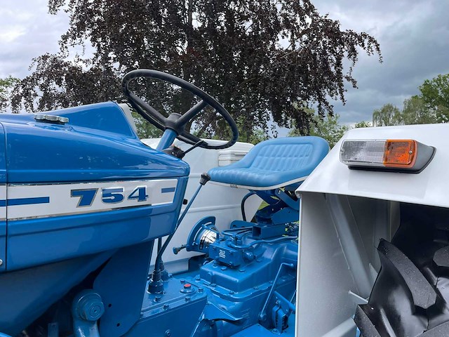 1971 ford county 754 super four oldtimertractor - afbeelding 70 van  85