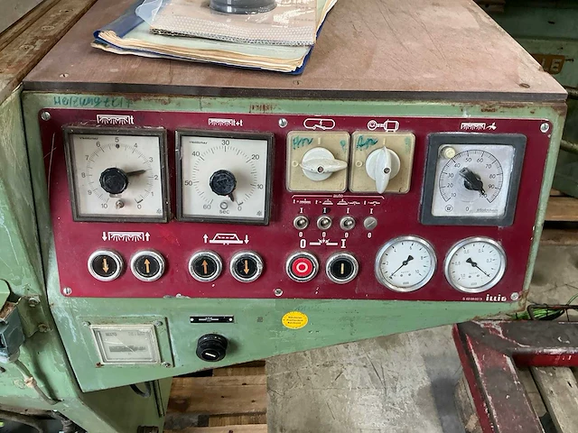 1971 illig s353 vacuümmachine - afbeelding 7 van  11