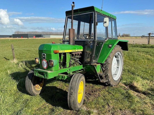 1971 john deere 2130 2wd landbouwtractor - afbeelding 1 van  32