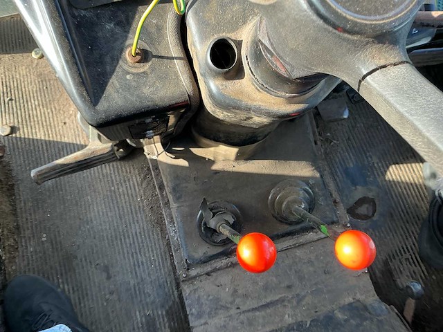 1971 john deere 2130 2wd landbouwtractor - afbeelding 18 van  32