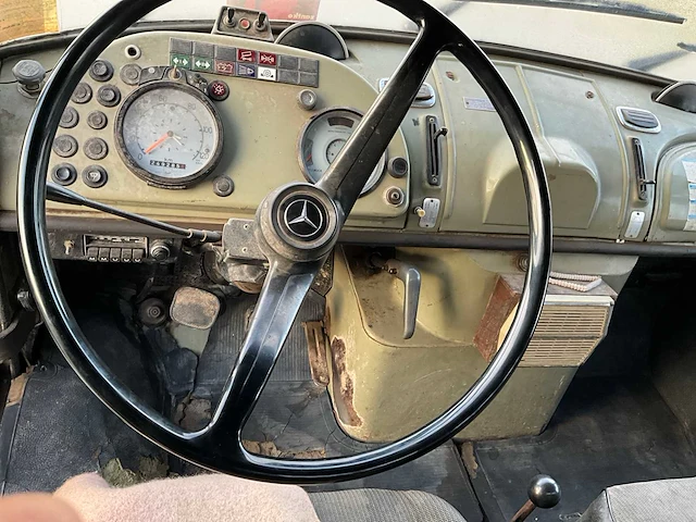 1971 mercedes-benz l1513 oldtimer kipper - afbeelding 8 van  23