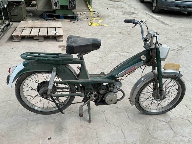 1971 mobylette motobecan n50 oldtimer brommer - afbeelding 7 van  10