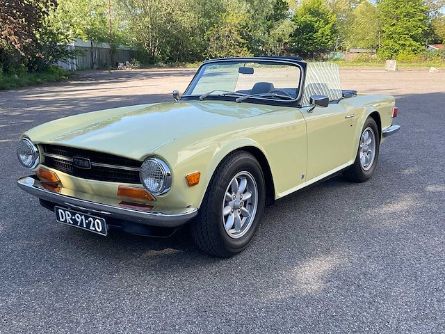 1971 triumph tr 6 oldtimer - afbeelding 1 van  10