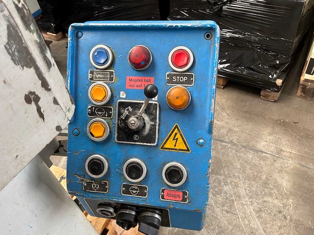1972 aba ff 600/30 oppervlakteslijpmachine - afbeelding 2 van  14