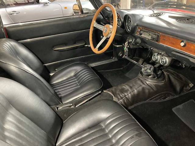 1972 alfa romeo gt 1300 junior bertone | italian classic coupe - afbeelding 7 van  61