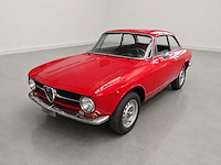 1972 alfa romeo gt 1300 junior bertone | italian classic coupe - afbeelding 1 van  61