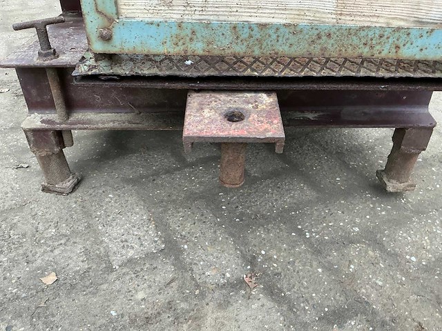 1972 alfra a-29 weegschaal - afbeelding 9 van  17