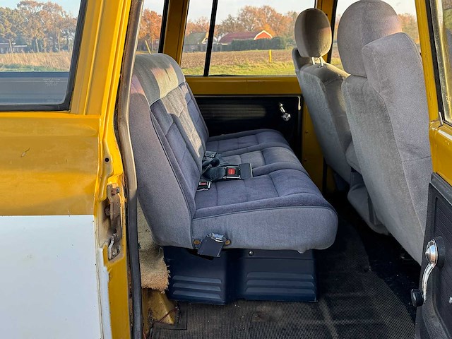 1972 chevrolet custom suburban c10 - afbeelding 22 van  36