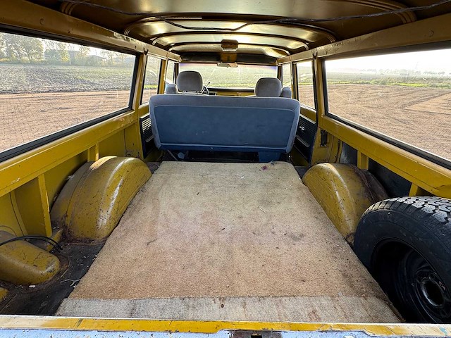 1972 chevrolet custom suburban c10 - afbeelding 25 van  36