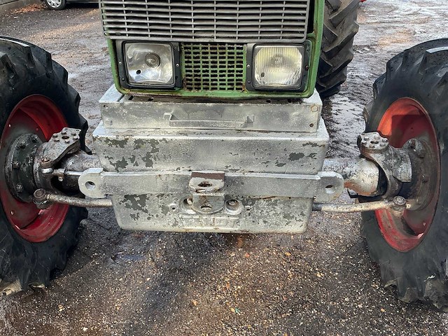 1972 fendt 610s turbomatic vierwielaangedreven landbouwtractor - afbeelding 8 van  38