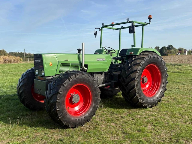 1972 fendt 614s vierwielaangedreven landbouwtractor - afbeelding 1 van  30