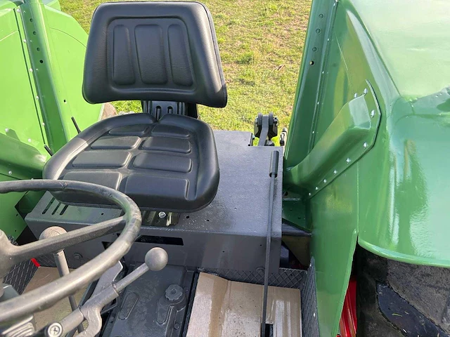1972 fendt 614s vierwielaangedreven landbouwtractor - afbeelding 19 van  30