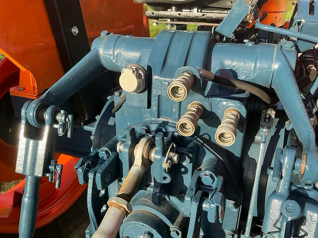 1972 fiat 1000 tweewielaangedreven landbouwtractor - afbeelding 17 van  39