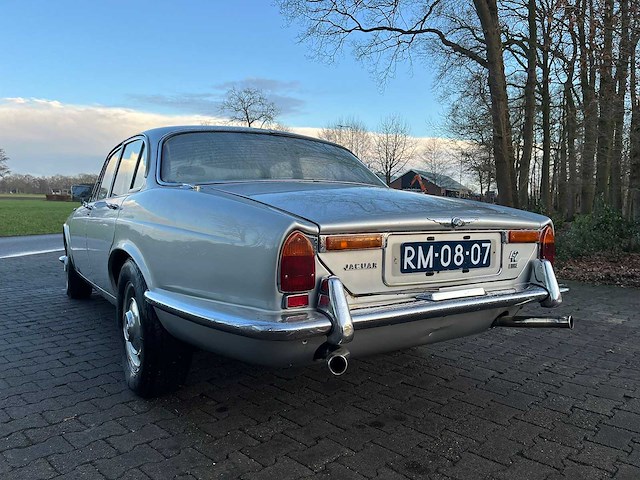 1972 jaguar xj6 - afbeelding 10 van  15