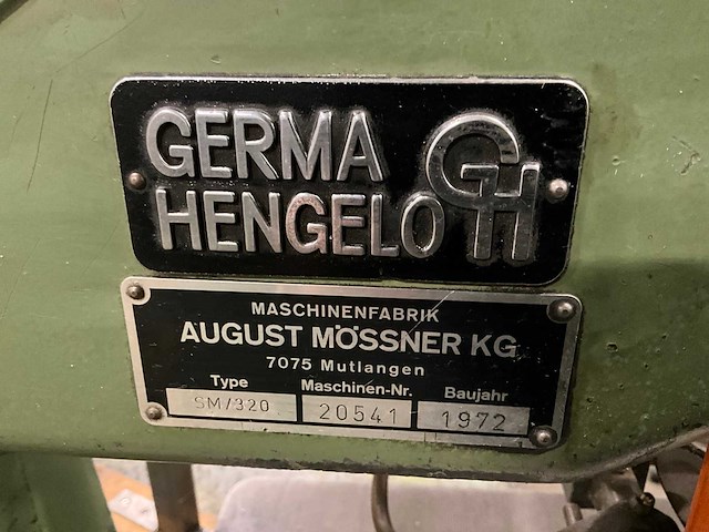 1972 mössner rekord sm320 verticale lintzaagmachine - afbeelding 11 van  15