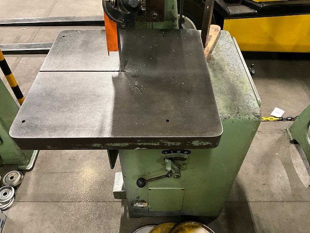 1972 mössner rekord sm320 verticale lintzaagmachine - afbeelding 8 van  17