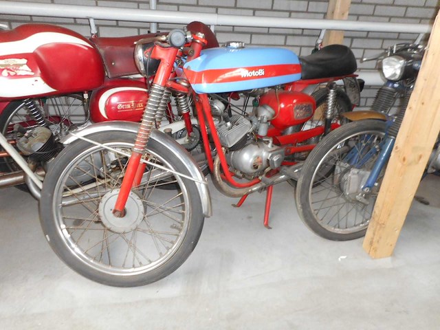 1972 motobi sprint 4v | italian classic motorcycle - afbeelding 10 van  10