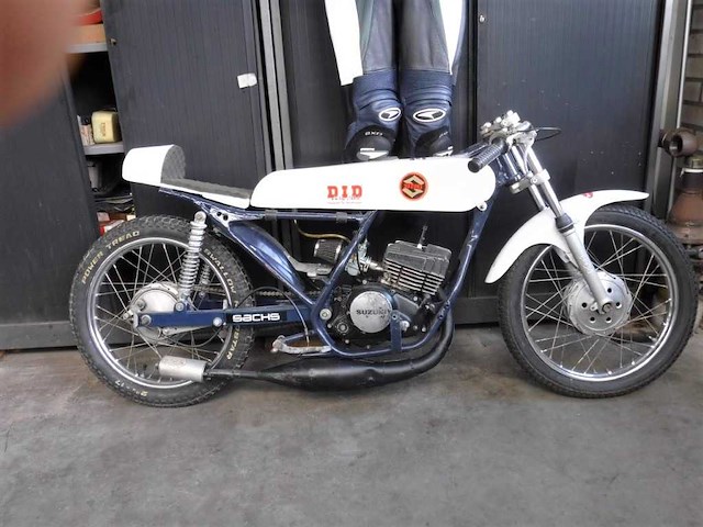 1972 suzuki racer 50cc | japanese racing moped - afbeelding 10 van  15