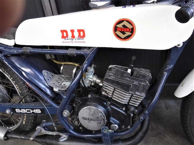 1972 suzuki racer 50cc | japanese racing moped - afbeelding 14 van  15