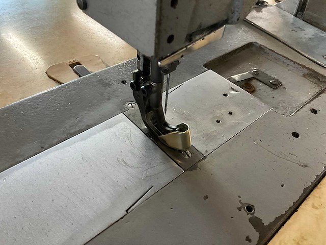 1973 adler 167 naaimachine - afbeelding 7 van  13