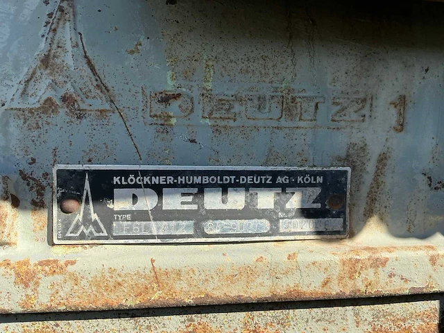 1973 deutz d8006 oldtimer tractor - afbeelding 28 van  36