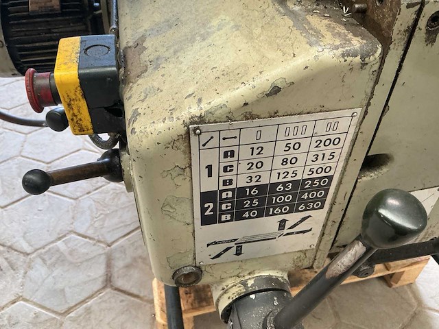 1973 gambin 11m boor en freesmachine - afbeelding 10 van  12