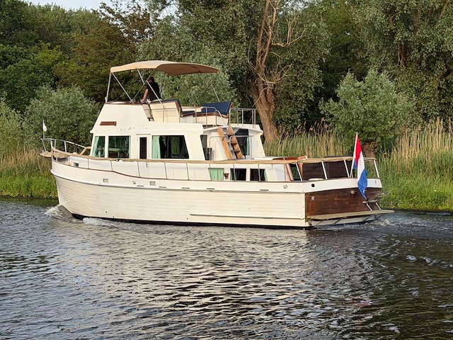 1973 grand banks 42 classic binnenvaartschip - afbeelding 34 van  59