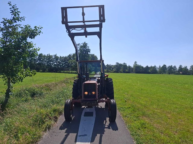 1973 international 574 hydro tweewielaangedreven landbouwtractor - afbeelding 12 van  29