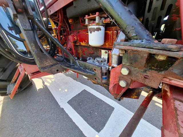 1973 international 574 hydro tweewielaangedreven landbouwtractor - afbeelding 3 van  26