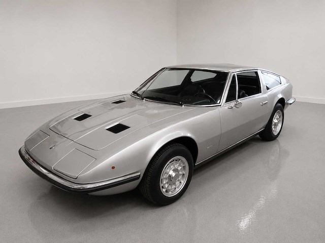 1973 maserati indy coupe | italian classic grand tourer - afbeelding 1 van  102