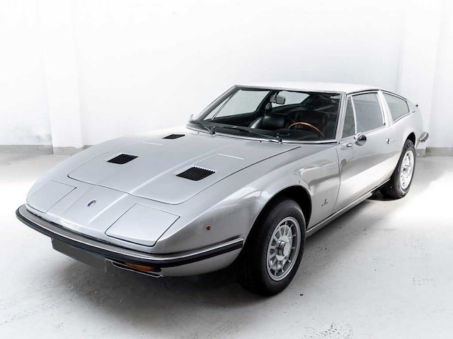 1973 maserati indy coupe | italian classic grand tourer - afbeelding 42 van  102