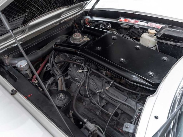 1973 maserati indy coupe | italian classic grand tourer - afbeelding 48 van  102