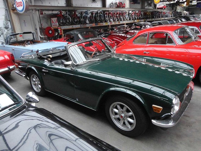 1973 triumph tr6 convertible | british classic roadster - afbeelding 35 van  42