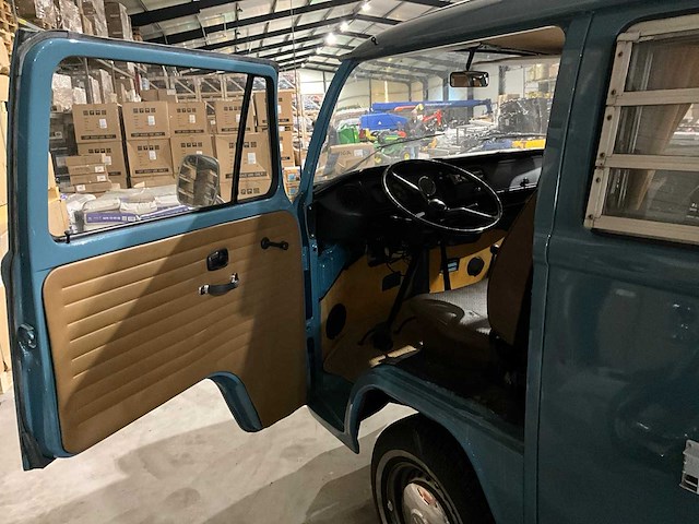 1973 volkswagen t2 oldtimer - afbeelding 13 van  36