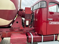 1973 volvo n88 oldtimer betonmengwagen - afbeelding 3 van  16
