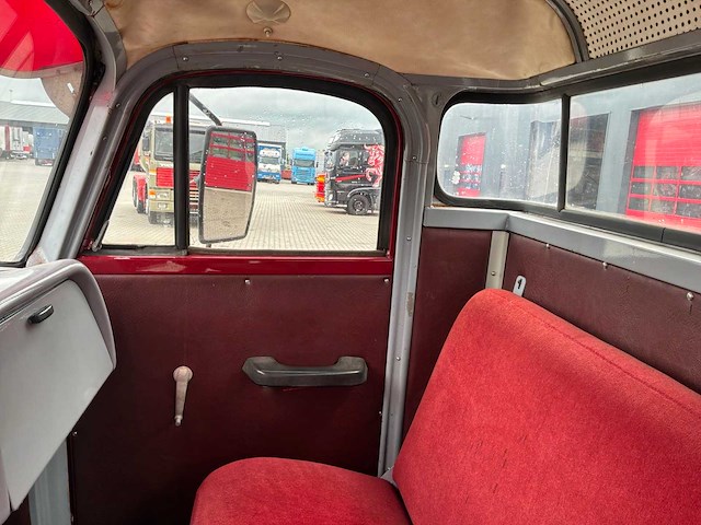1973 volvo n88 oldtimer betonmengwagen - afbeelding 10 van  16