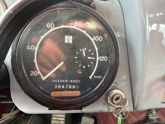 1973 volvo n88 oldtimer betonmengwagen - afbeelding 15 van  16