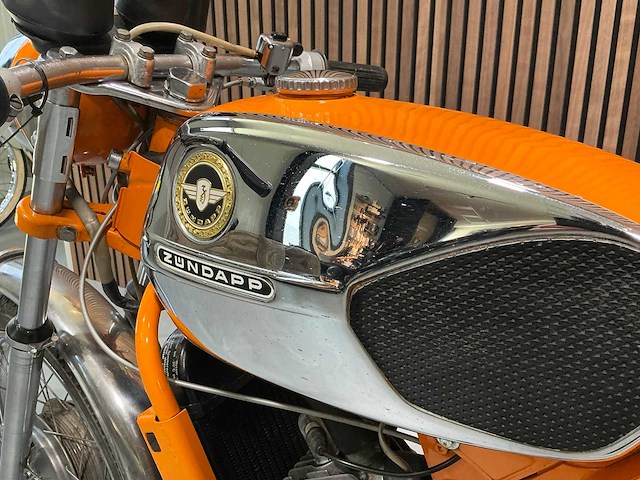 1973 zundapp ks50 bromfiets - afbeelding 16 van  25