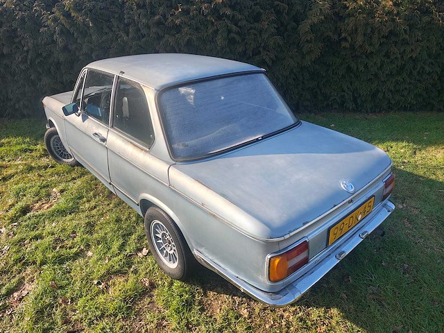 1974 - bmw - 02-serie - 2002 - oldtimer - afbeelding 17 van  18