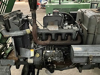 1974 fendt 105 tweewielaangedreven landbouwtractor - afbeelding 6 van  15